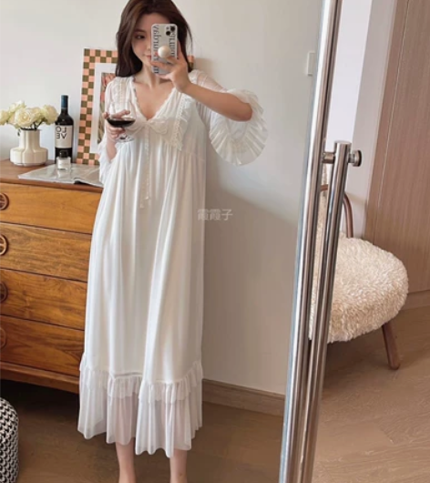 （全新全新）MAD NONO 爱丽丝睡裙白...