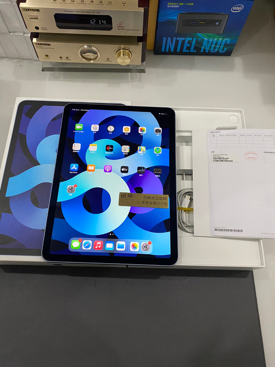 10.9寸iPad Air4 64G国行蓝...