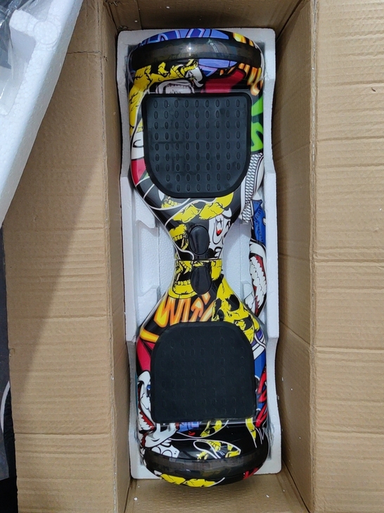 儿童平衡车，有时候有一边不亮灯，基本没玩过...