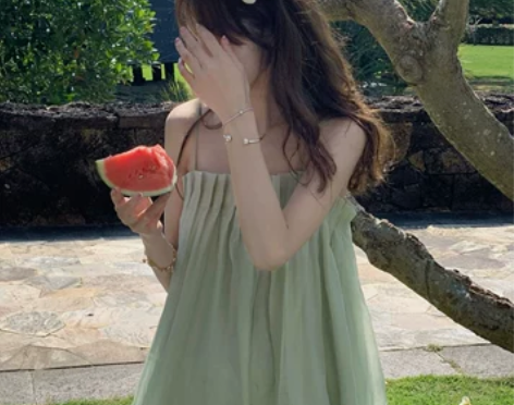 【特殊区】 绿色甜辣妹连衣裙女夏季港味复古...