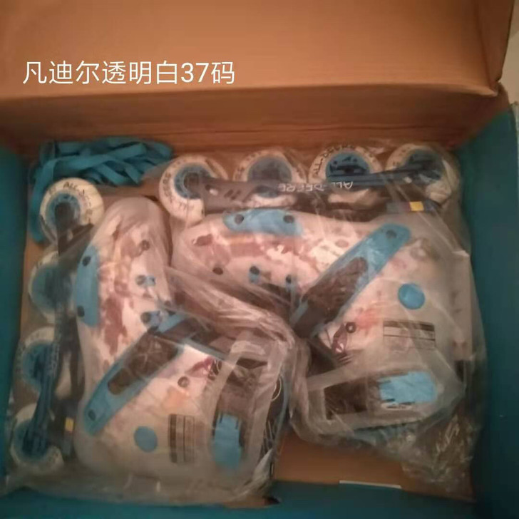 轮滑鞋店剩余全新玮球，卡弗莱，凡迪尔，飞鹰...