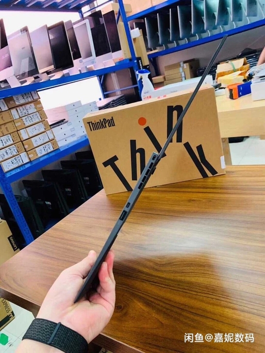 i7顶配 联想Thinkpad X1C笔记...