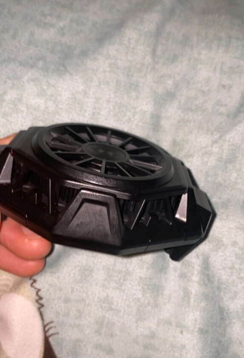 黑鲨散热器，手机通用