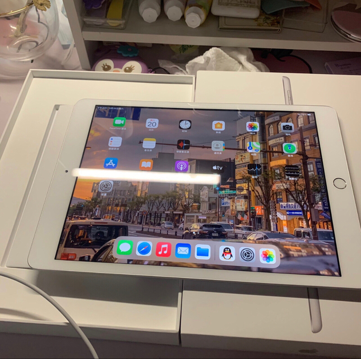 2019款iPad7 128G学生自用95...