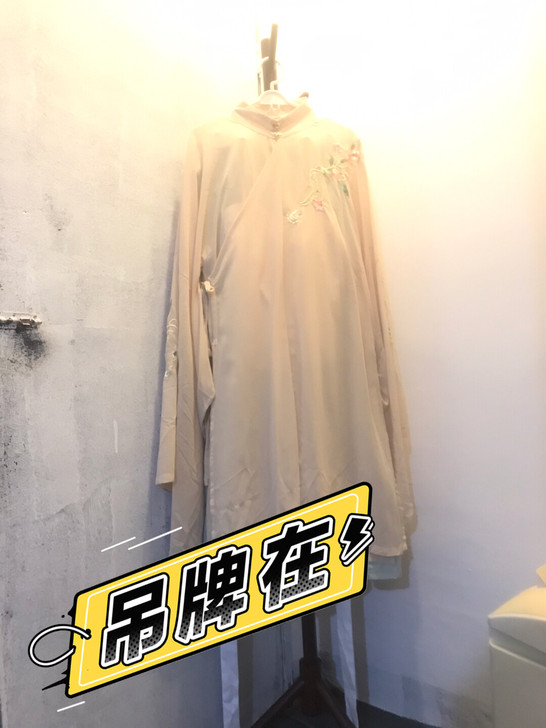 汉服艺缕汉服云裳仙子L码，才买没多久哈，仅...
