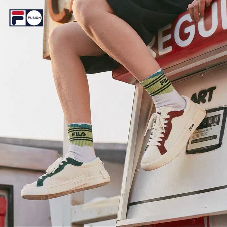 斐乐板鞋帆布鞋