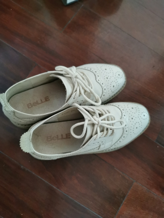 百丽的鞋子，将近500买回来的，便宜卖，80