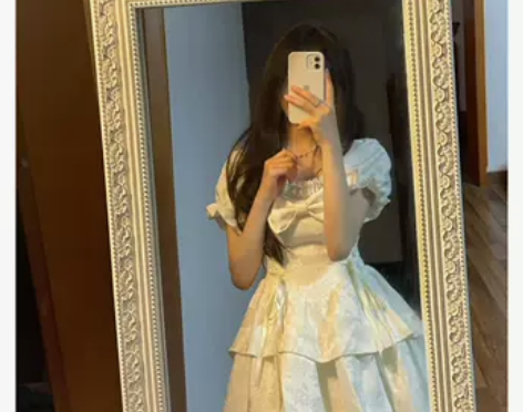 2022年新款夏季重工小幸运温柔气质显白蝴...