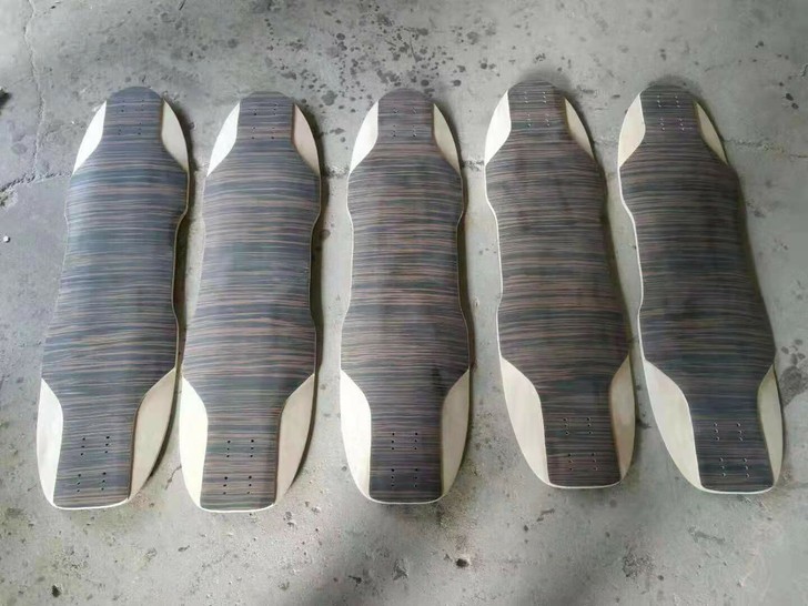 专业滑板板面生产厂家直销各种各样滑板板面，...