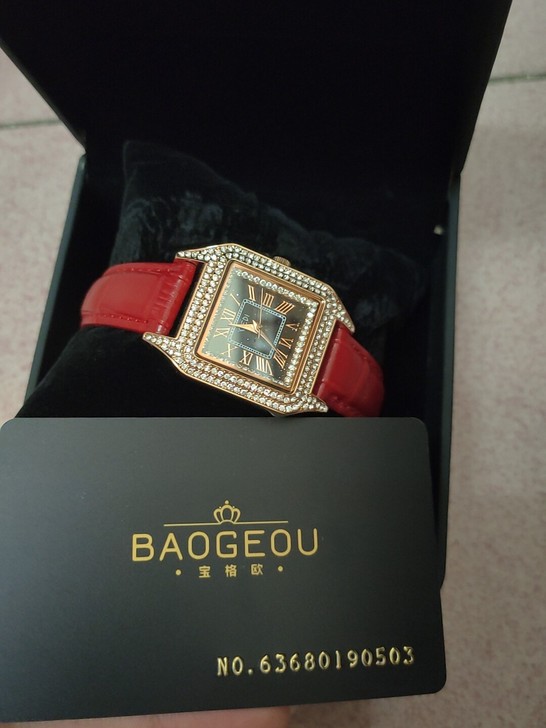 新旧程度 全新没有戴过转手原因 别人买的