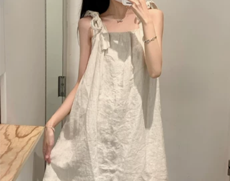 cos梨形身材初恋别致吊带连衣裙女2022...