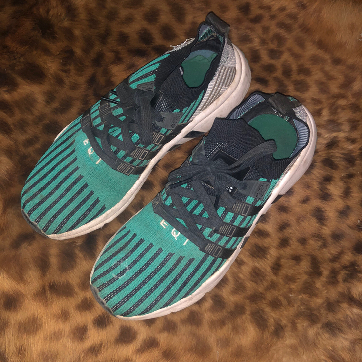 阿迪达斯男跑鞋  EQT 男鞋 44码正品...