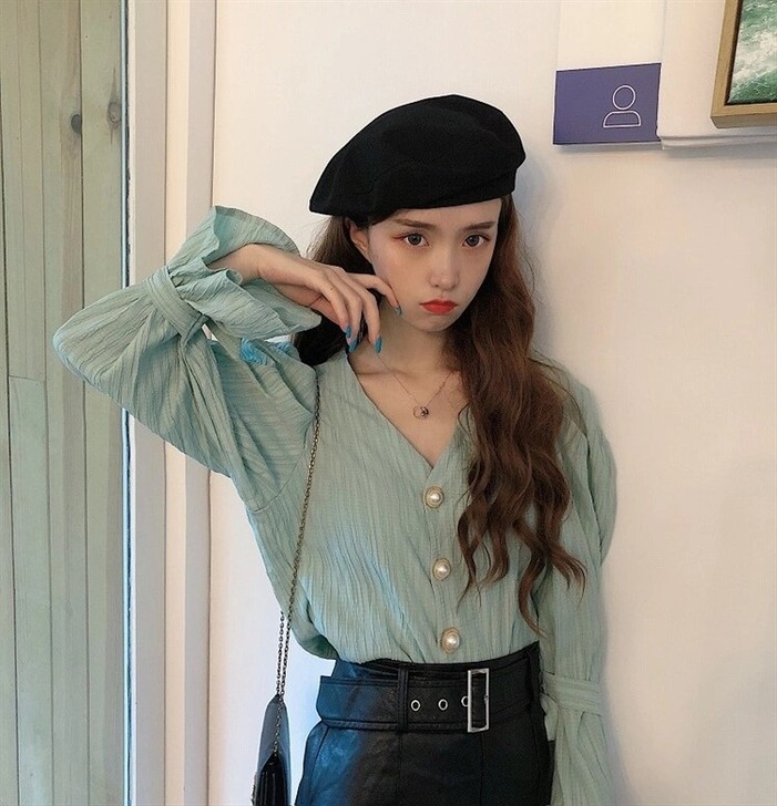 褶皱款V领衬衣，均码