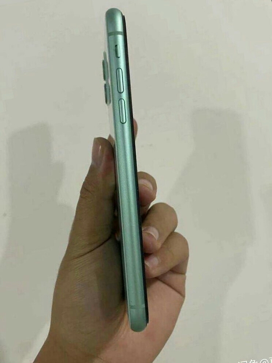 苹果11绿色，成色特别好，入手第一选择