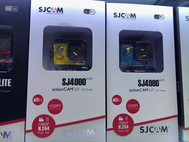 SJCAM SJ4000 WIFI运动相机...