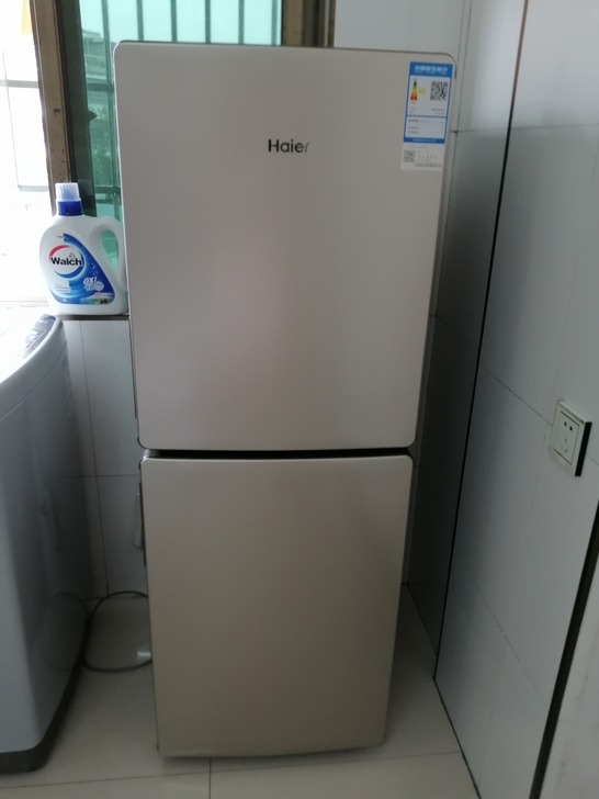 几乎全新，这款海尔冰箱 超级好用 无霜 无...