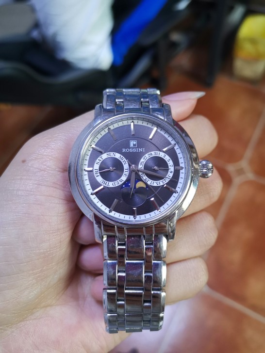 罗西尼手表5567，正常使用