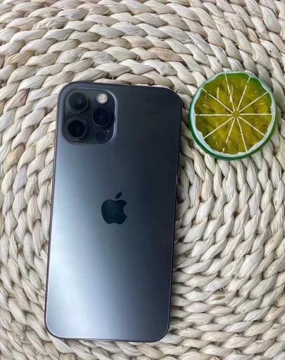 出售 iphone 12pro 黑色 全网...