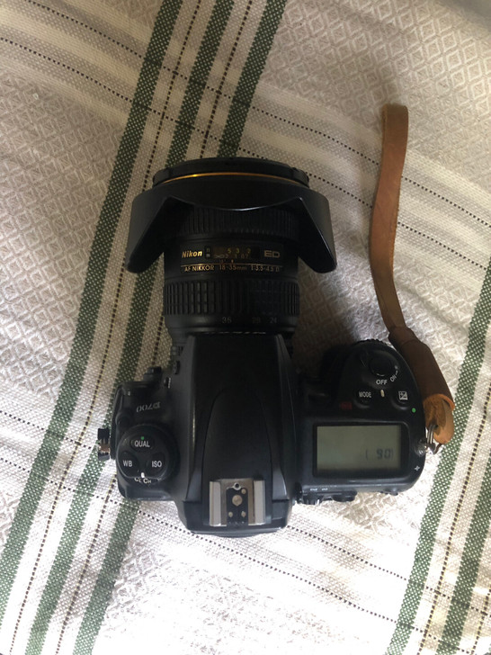 尼康d700，功能一切正常，机身无拆无修无...