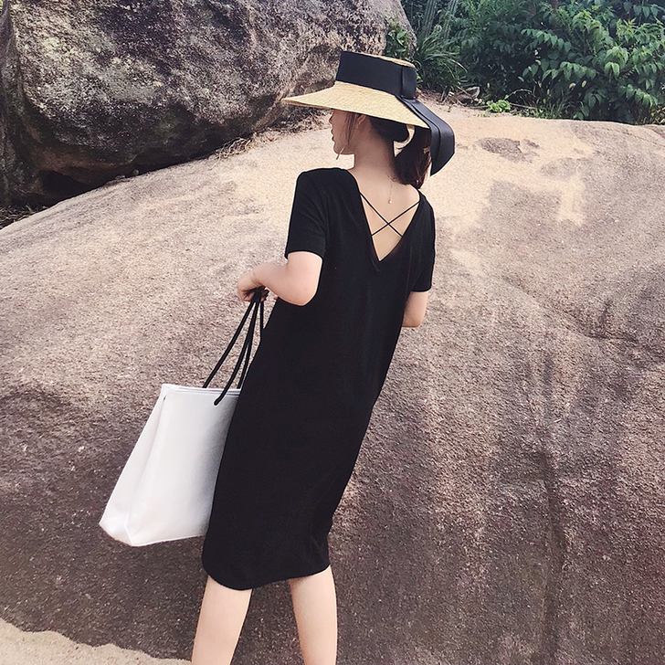 露背V领黑色连衣裙女夏2018新款中长款性...