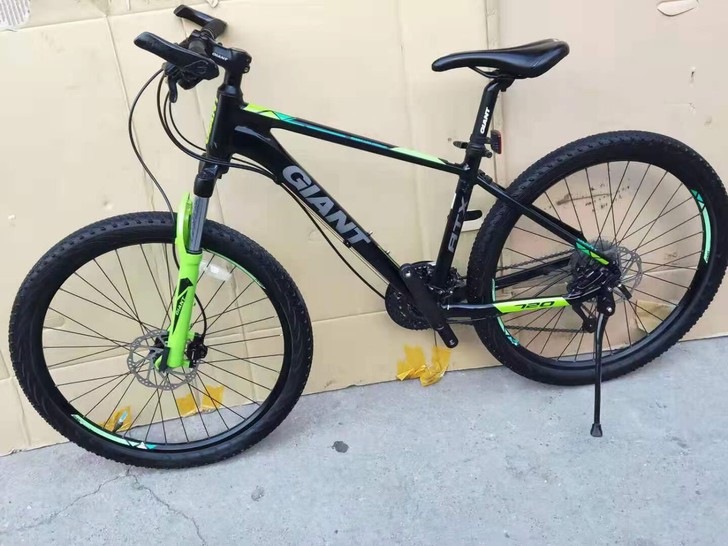 学生毕业实习完大量闲置捷安特 美利达 美国...