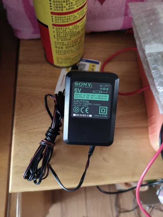 索尼原装6v电源适配器。功能正常。成色自定...
