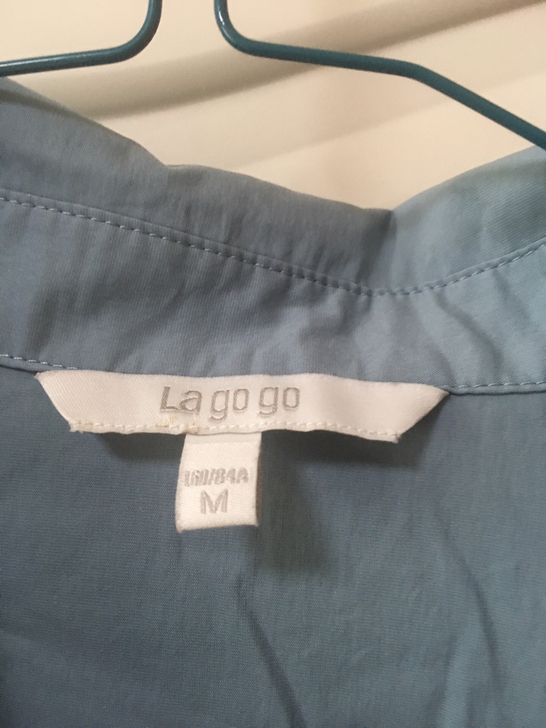 我穿有点紧，刚刚穿过也就两次，烟灰蓝，职业...