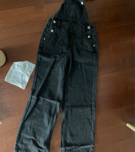 深色女士背带牛仔裤 颜色尺寸看图片 感兴趣...