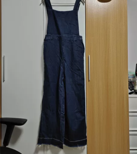 新款蓝色牛仔裤女直筒阔腿高腰拖地连体裤宽松...