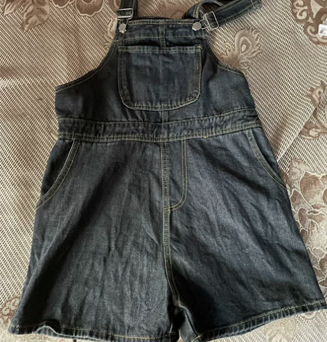 黑色背带牛仔短裤夏季韩版 非偏远包邮，八成...