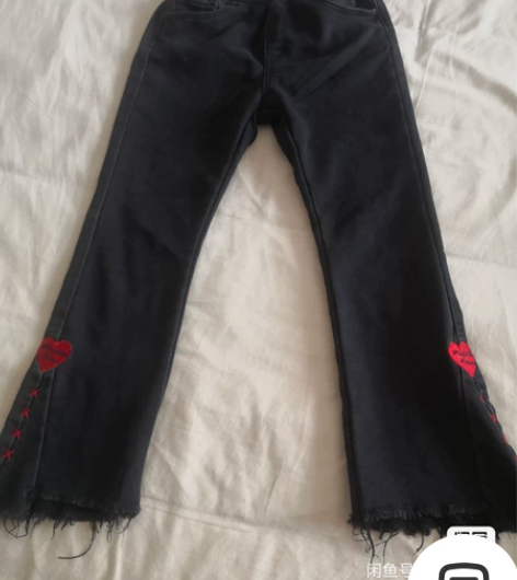130码，女宝加薄绒黑色喇叭牛仔裤，8层新...