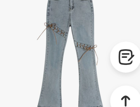 全新绑带喇叭牛仔裤，穿上很显瘦，但是有点小...