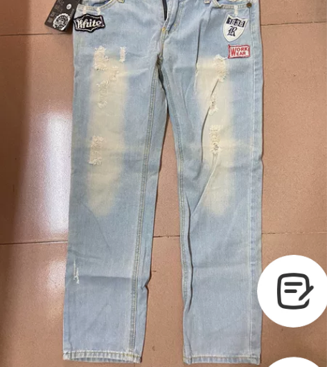 常规厚薄 复古造旧勋章印花破洞牛仔裤女雪花...