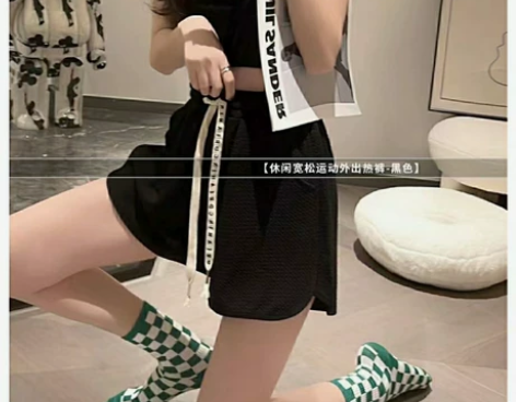 全新 女时尚显瘦短裤均码高腰百搭休闲裤室外...