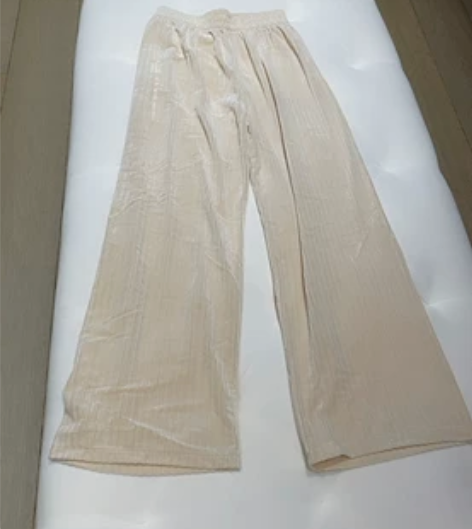 休闲裤，松紧腰. 感兴趣的话点“我想要”和...