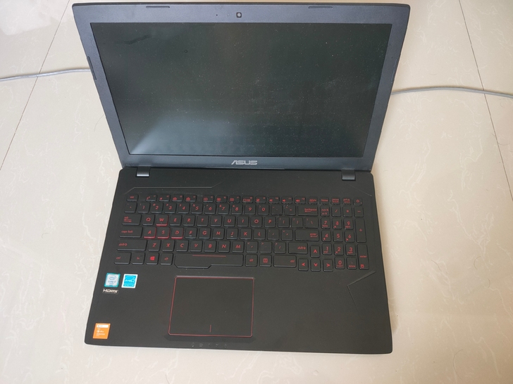 华硕飞行堡垒 zx53v,开不开机,硬盘内...