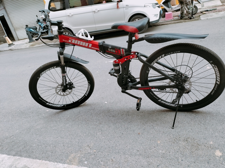 变速自行车 9成新  工作调动，没法带走，...