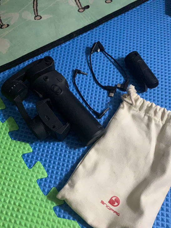 Snoppa云台，折叠式手机三轴稳定器，基...
