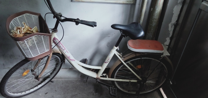 8成新，车子轻便