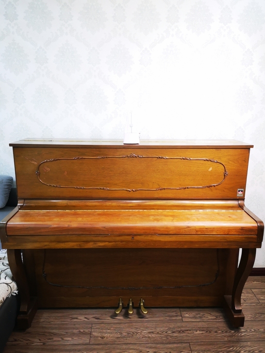 家用三益钢琴，搬家带不走低价转让