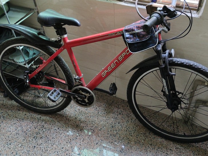 全铝山地自行车越野减震超轻30速油碟变速赛...