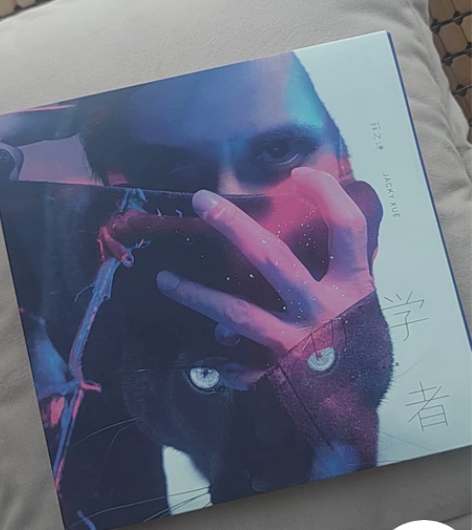 薛之谦《初学者》专辑 仅拆封 就看过两次，...