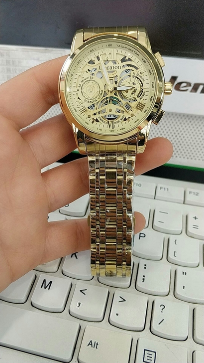 公司聚会做奖励的手表剩下的几个全自动机械手...