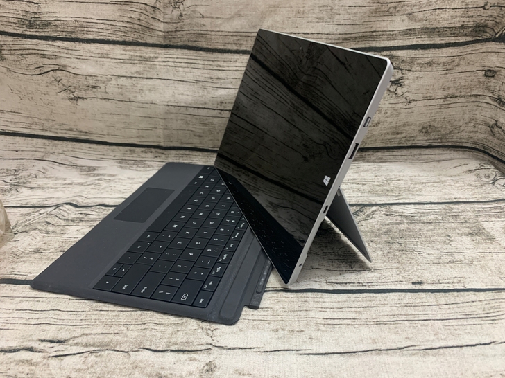 顶配微软surface3 4+128g 9...