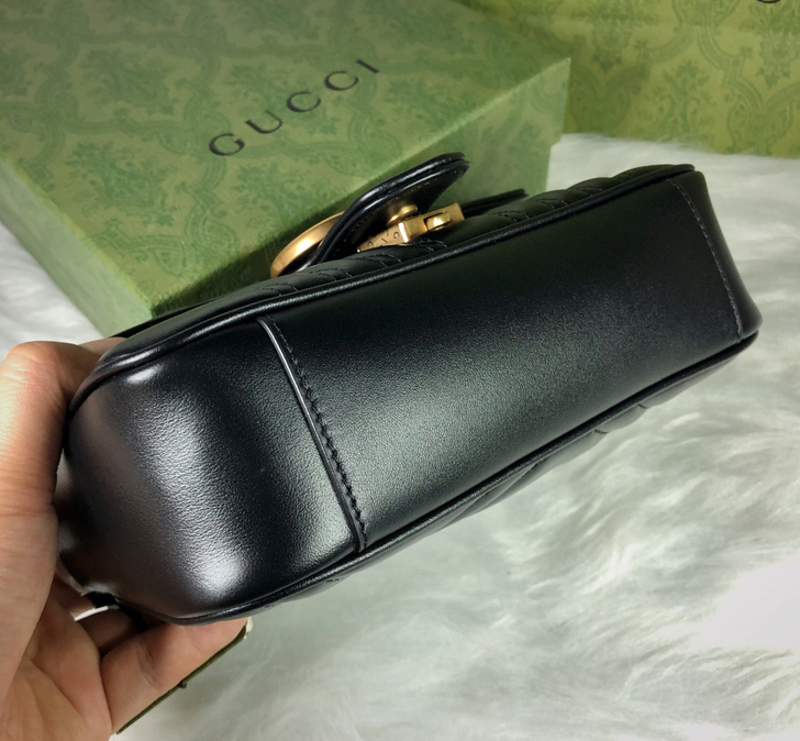 Gucci黑色marmont小号22链条包...