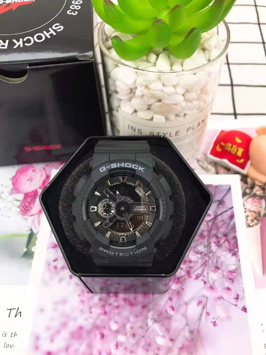 卡西欧手表黑武士男女可戴，盒子吊牌都在，成...
