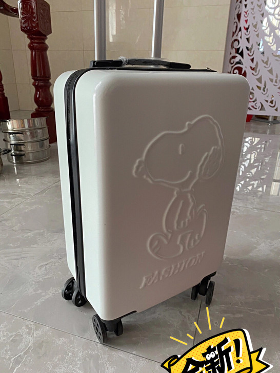 全新史努比行李箱，买小了，全新低价出，