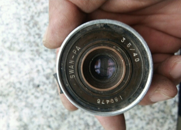 天鹅相机配件,懂的带走,不退不换,偏远另计...