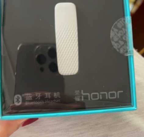 全新荣耀蓝牙耳机，全新，全新，全新， 感兴...