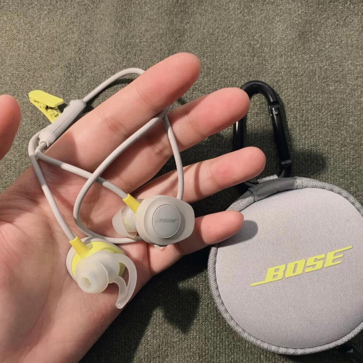 BOSE soundsport无线入耳式耳...